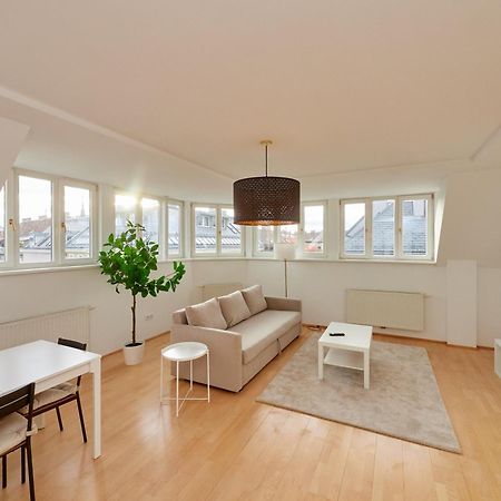 Central Apartment Kreuzgasse Виена Екстериор снимка